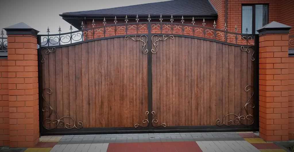 Купить простые ворота для дома: советы по выбору, установке и уходу в Нурлате от 33552 руб | ВоротМастер-Нрт